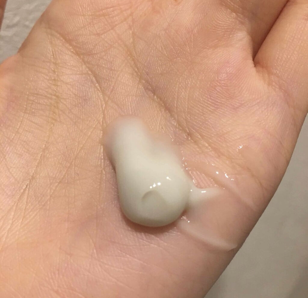 「つるんと美肌が憧れなんです。LIPSで人気のニキビケアアイテムをご紹介♡」の画像(#97370)
