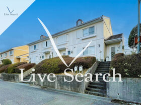 六甲桜ハイツ A102 【兵庫県神戸電鉄三田線 岡場駅 神戸市営バス6分、藤原台南町4丁目 バス停 徒歩2分 】 の外観写真