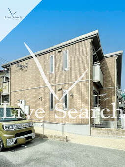 ピュアコート 202 【大阪府JR吹田駅　バス停：吹田第2中学校前】 の外観写真