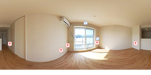 United　Kingdom　Takarazuka 201 【兵庫県小林駅】 の外観写真