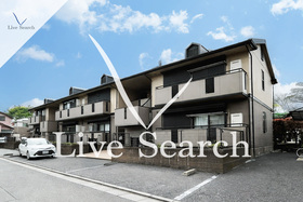 ファーストコート  203 【東京都六町駅】 の外観写真