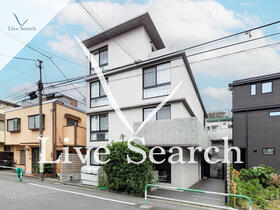 LEGALAND三軒茶屋 103 【東京都上馬2丁目9番15号】 の外観写真