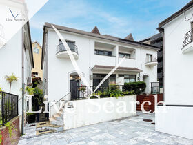 ドルフ7 1 【福岡県六本松駅】 の外観写真