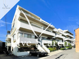 ラ・ボン・ファミイユ 208 【東京都落合南長崎】 の外観写真