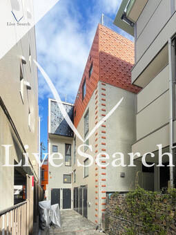 ディスパーズレイ 101 【東京都中野駅】 の外観写真