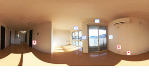 Fiore 201 【埼玉県京浜東北・根岸線　大宮駅　バス所要時間13分　西遊馬消防出張所バス停　徒歩3分】 の外観写真