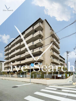 レジェンダリー小松 104 【兵庫県武庫川駅】 の外観写真