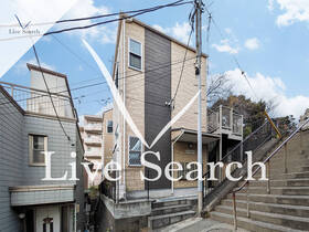 メープルコート 205 【神奈川県大口駅】 の外観写真