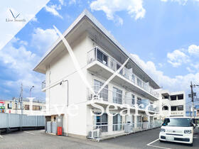 コーポ森山 203 【東京都平山城址公園駅】 の外観写真