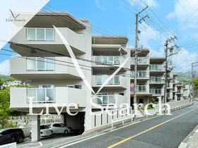 サニーハウス六甲台 301 【兵庫県六甲駅】 の外観写真