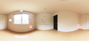 ウィット垂水 103 【兵庫県下畑上口バス停】 の外観写真