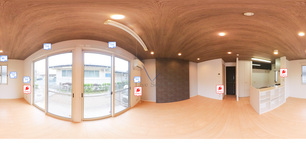 ハーベストテラスWEST 101 【埼玉県京浜東北・根岸線　大宮駅　バス所要時間16分　西遊馬消防出張所バス停　徒歩6分】 の外観写真