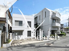 リヴァーレ待兼山 102 【大阪府石橋阪大前駅】 の外観写真