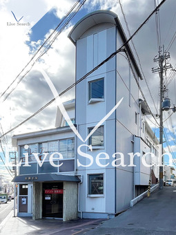 村岡ビル 1F 【大阪府柴原阪大前】 の外観写真