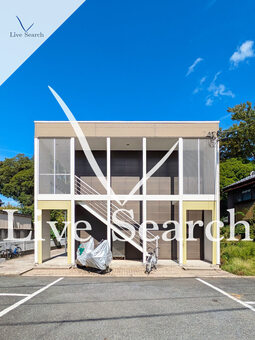 レオパレスグランシャリオ 203 【千葉県本八幡】 の外観写真