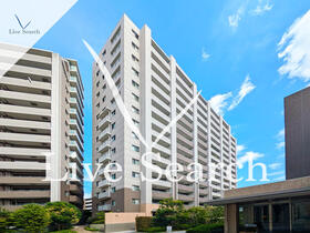 グランファースト千里桃山台8号棟 302 【大阪府南千里】 の外観写真