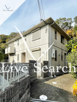 ヴィラ　ヴァレ～梅林聖坂Ⅲ 101 【兵庫県阪急電鉄阪急神戸線 岡本駅 徒歩8分】 の外観写真