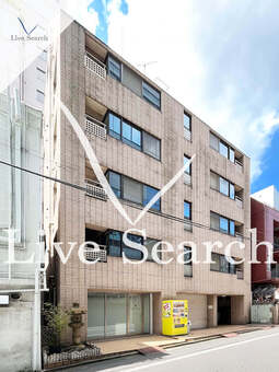 高輪カーサクエスタ 1F 【東京都泉岳寺駅　徒歩3分】 の外観写真