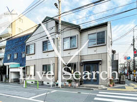 ベルセゾン 201 【東京都志村三丁目】 の外観写真