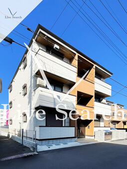 カーサしらたま  301 【埼玉県埼玉新都市交通　鉄道博物館（大成）駅】 の外観写真
