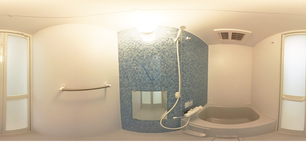 オークレジデンス川崎 205 【神奈川県臨港警察署前　（バス停）】 の間取り図