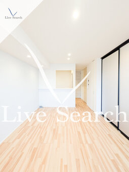 ウインドシュピール 305 【神奈川県武蔵新城駅】 の画像3