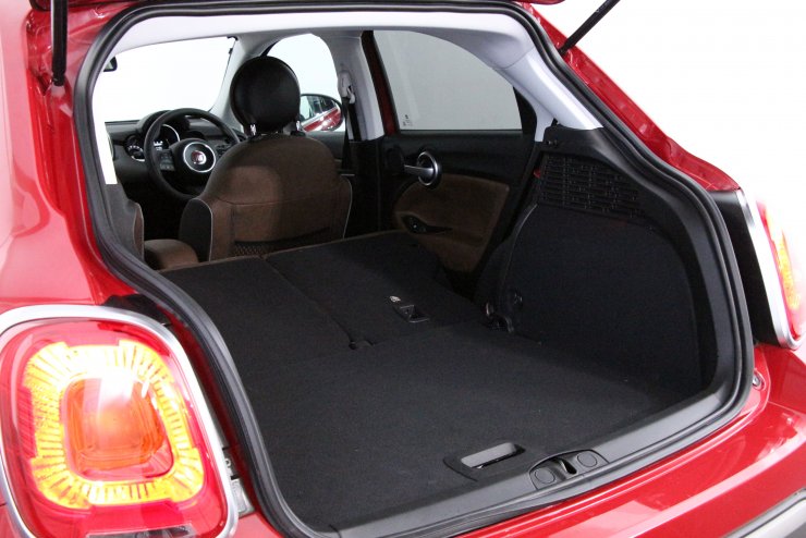 FIAT500Xクロス 純正タッチスクリーンモニター【パスコード無し】送料無料 フィアット 500X クロスプラス 4WD カロッツェリアSDナビ 地デジ