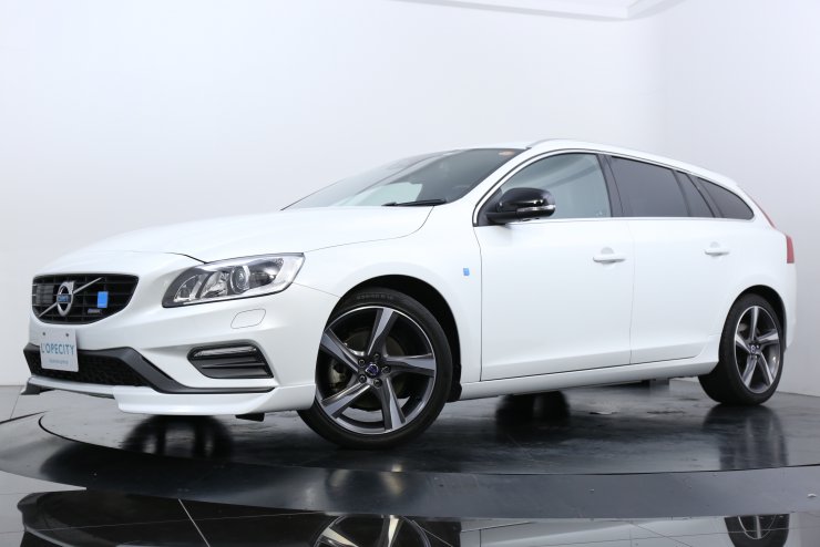 ボルボ V60 T4Rデザイン POLESTAR Performance PKG セーフティPKG ワン 