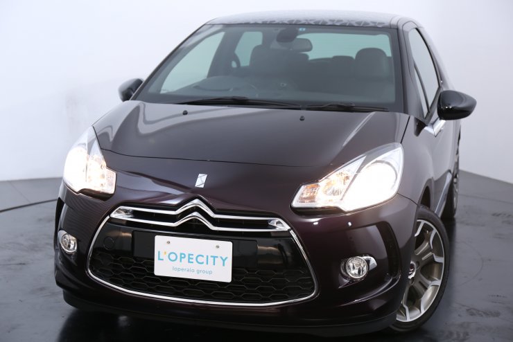 シトロエン DS3 フォーブール・アディクト 限定100台特別仕様車 社外