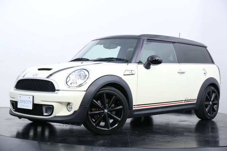BMW MINI クラブマン クーパーS 社外HDDナビ・地デジ ブラック×レッドボンネットストライプ Clubmanサイドデカール ETC  パドルシフト ブラックルーフ・サイドミラー 純正17インチブラックAW中古車