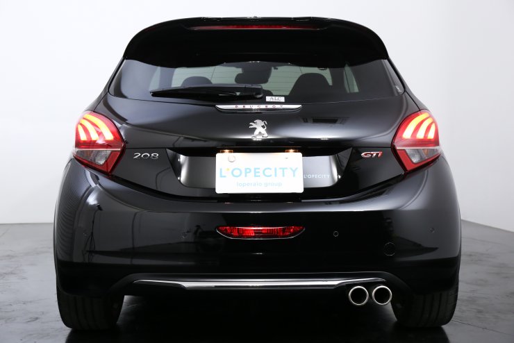プジョー 208 GTi by PEUGEOT Sport クロームエキゾーストエンド