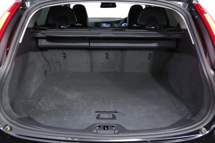 ボルボ V60 T4 Rデザイン ブラックレザー 純正HDDナビバックカメラ 地