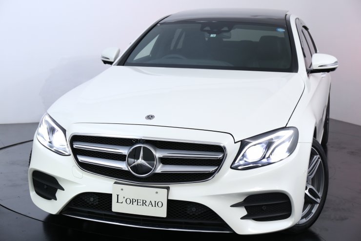 メルセデスベンツ Eクラス E250 AVANTGARDE Sports 低走行150km 現行