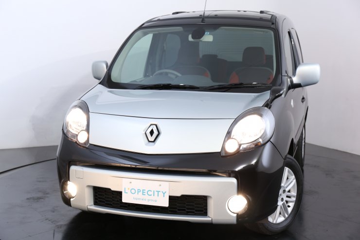 ルノー カングー ビボップ 5速MT レッド＆ブラウンファブリックシート