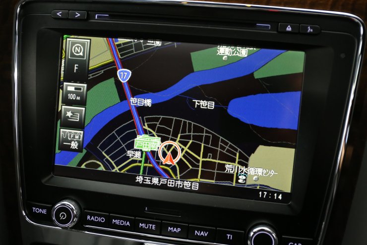 S*T様 ベントレーフライングスパー　純正ナビ ベントレー フライングスパー V8 4WD サンルーフ 純正HDDナビ 地デジ