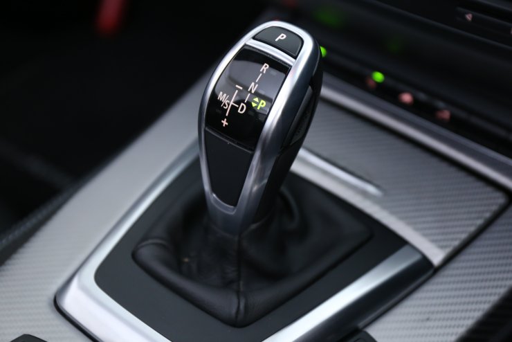 BMW Z4 sDrive 35is ワンオーナー 純正OP19インチAW プッシュスタート