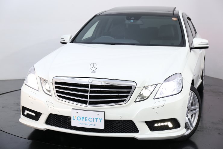 メルセデスベンツ Eクラス E250 BlueEFFICIENCY AVANGARDE 125