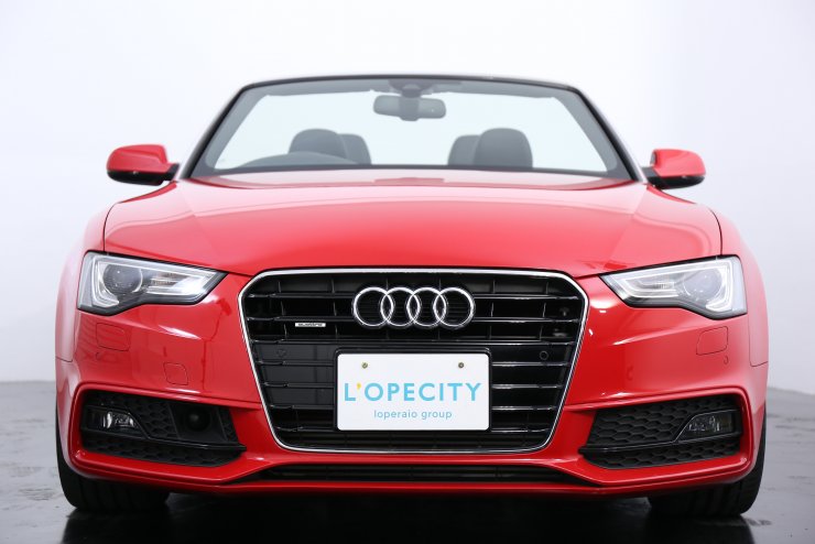 アウディ A5 A5 カブリオレ 2.0 TFSI Quattoro アウディ