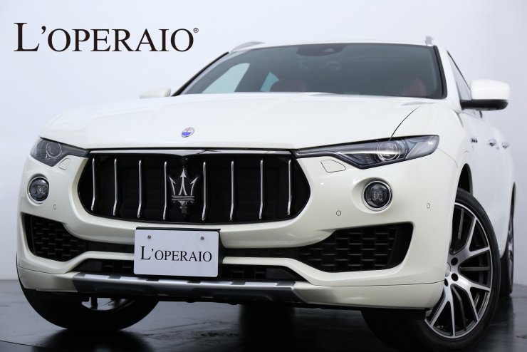 マセラティ レヴァンテ ディーゼル グランルッソ ドライバー