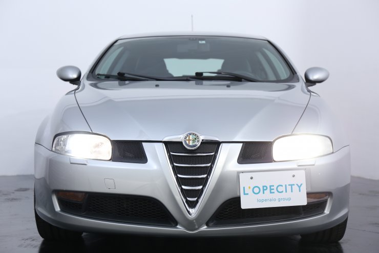 アルファロメオ GT 3.2 V6 24V 有償カラー ブラックレザー 社外ナビ 地