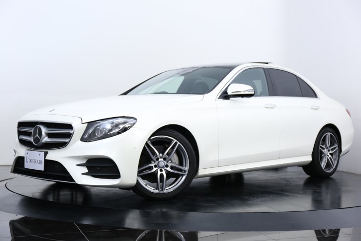 メルセデスベンツ Eクラス E250 AVANTGARDE Sports 現行モデル ワン