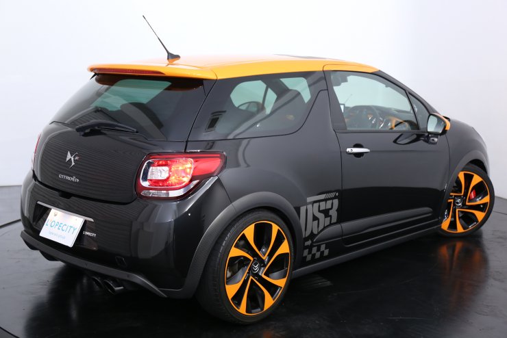 シトロエン DS3 レーシング 6MT ディーラー車限定35台 専用ブラック