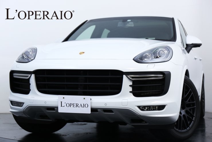 ポルシェ カイエン(Type958) Cayenne GTS Tip-S 1オーナー パノラマ