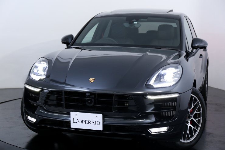 ポルシェ マカン GTS PDK SportChoro-PKG 1オーナー ナチュラルレザー