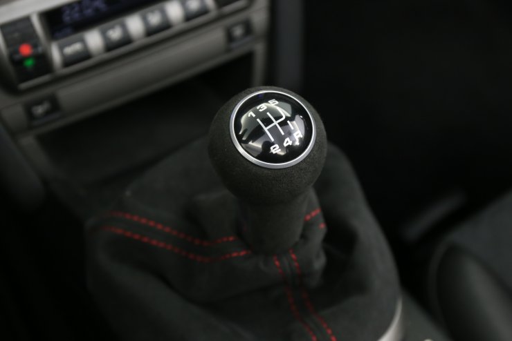 ポルシェ ボクスター 987Boxster 2.7 5MT ブラックハーフレザー