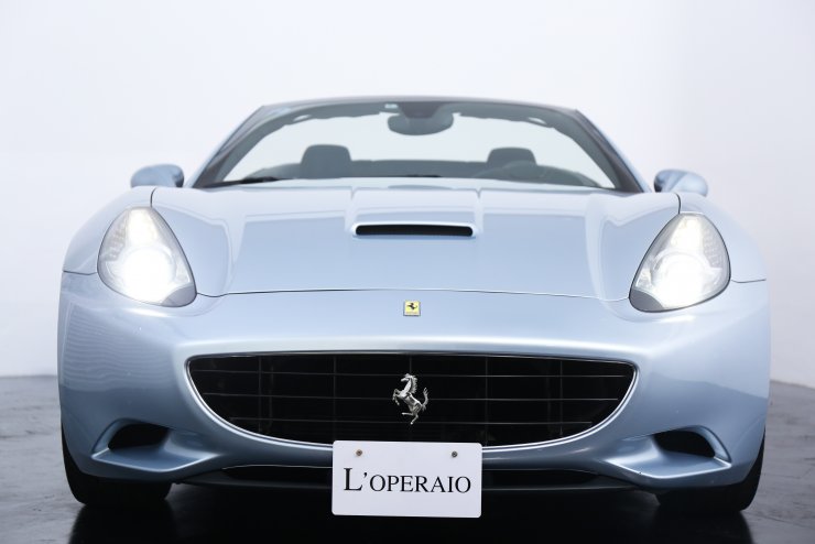 フェラーリ カリフォルニア California F1 DCT 正規ディーラー車