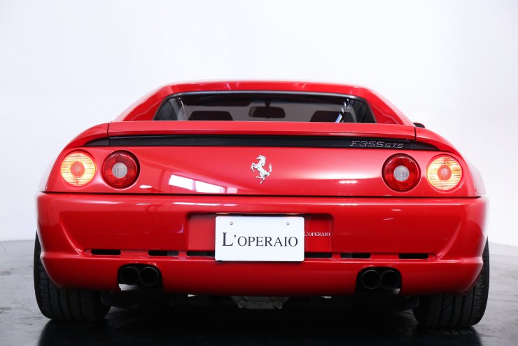 フェラーリ F355 GTS 6MT ルーフトップ同色 新車並行車 社外マフラー