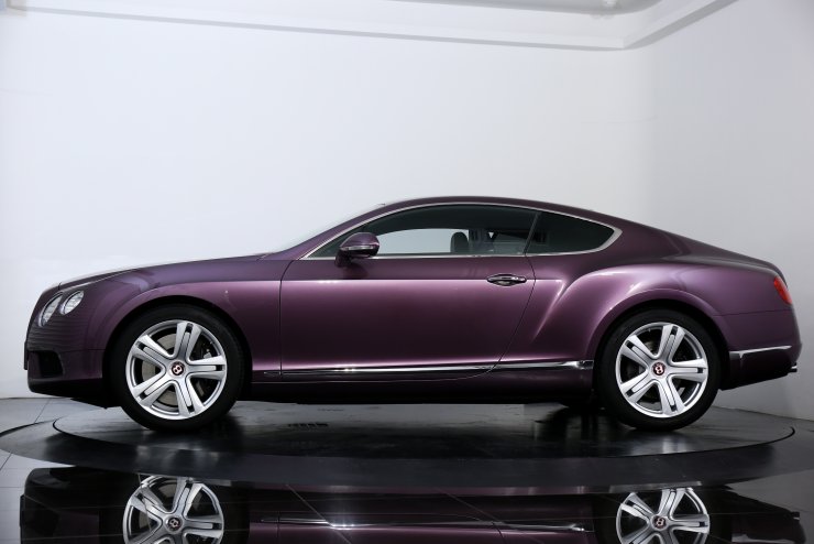 ベントレー コンチネンタル GT V8 4WD 2013年モデル ネイビー革