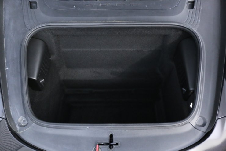 ポルシェ純正　981型ケイマン　トランクネット　トノカバーセット ポルシェ純正 981型ケイマン トランクネット トノカバーセット
