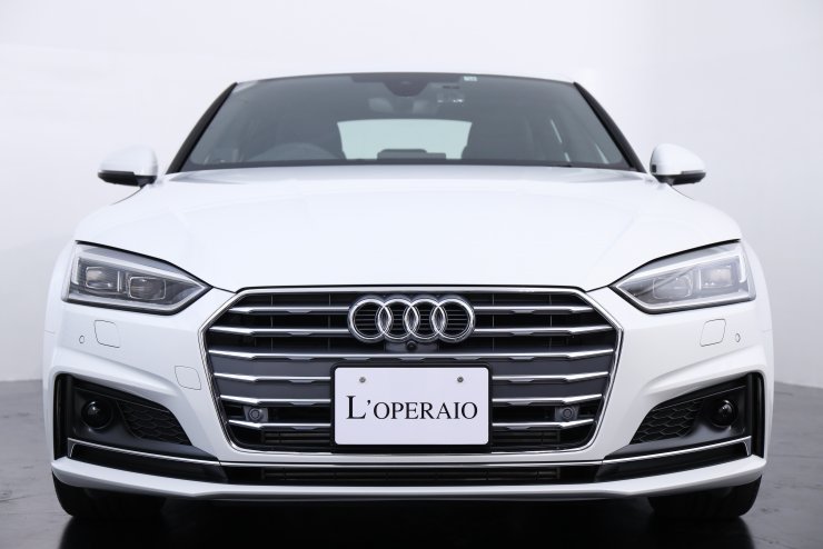 アウディ A5スポーツバック A5 Sportback 2.0 TFSI Sports S-LinePKG アウディ A5スポーツバック A5 Sportback 2.0 TFSI Sports S-LinePKG
